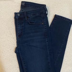 Barely worn Gap jeans